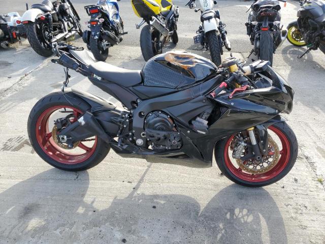 2018 SUZUKI GSX-R750 - JS1GR7MA4J2100831