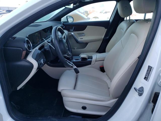 WDD3G4FB5KW005886 Mercedes-Benz A 220 4matic