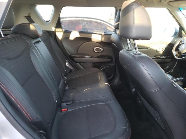 KNDJX3AA7J7517118 KIA Soul !