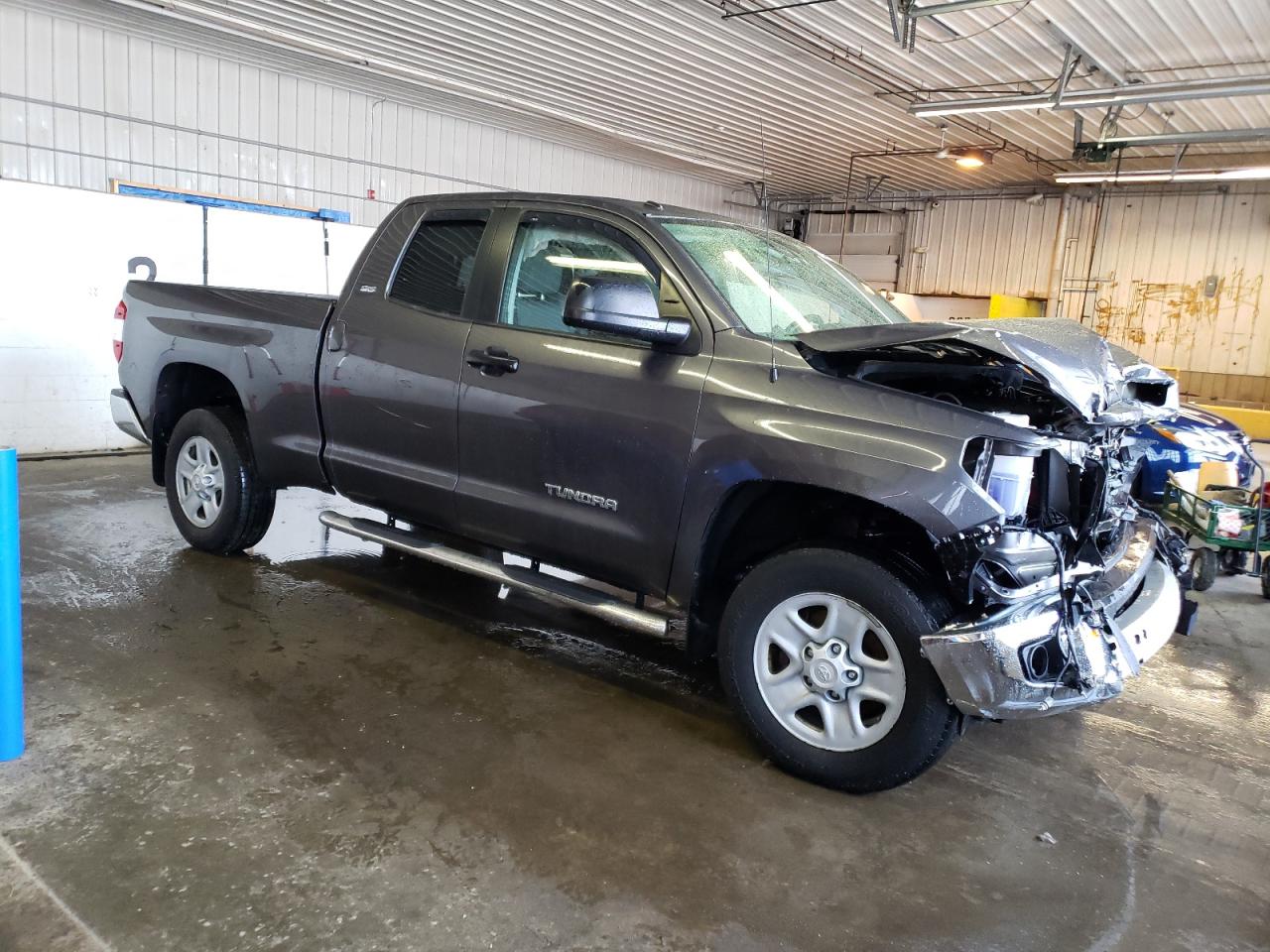 5TFUM5F10HX071575 TOYOTA TUNDRA 2017