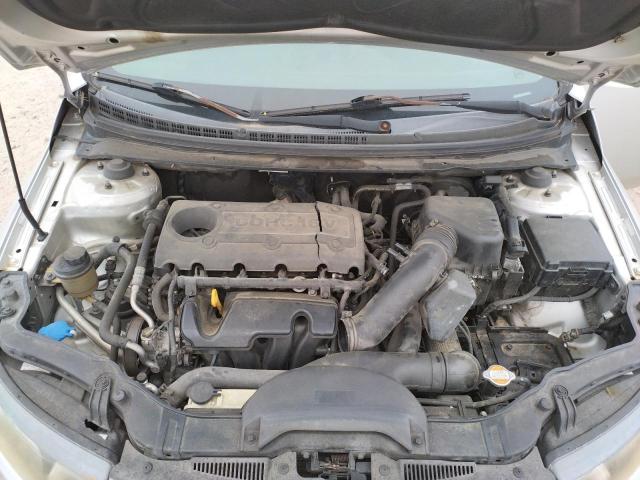 KNAFU4A26B5887015 KIA FORTE EX
