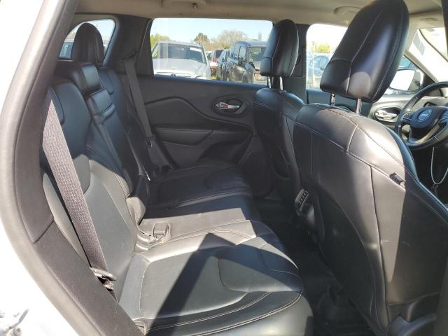 1C4PJMDB0GW225637 Jeep Cherokee Limited