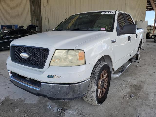 2005 Ford F-150 SuperCrew 