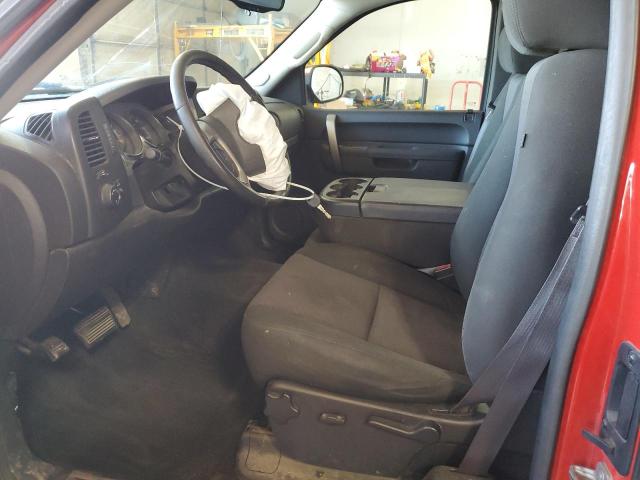  CHEVROLET SILVERADO 2013 Червоний