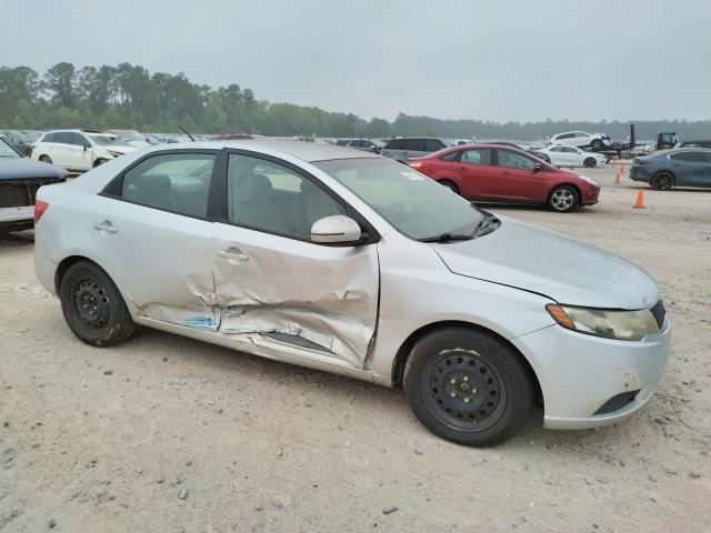 KNAFU4A26B5887015 KIA FORTE EX