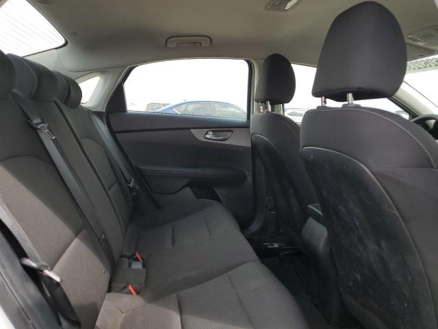 3KPF24AD2KE077251 KIA FORTE FE