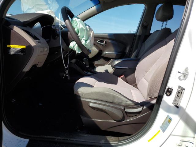 KM8JTCAF2FU091883 Hyundai TUCSON GLS
