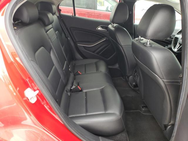 2015 MERCEDES-BENZ GLA 250 4M - WDCTG4GB3FJ073397