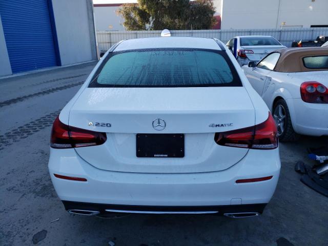 WDD3G4FB5KW005886 Mercedes-Benz A 220 4matic