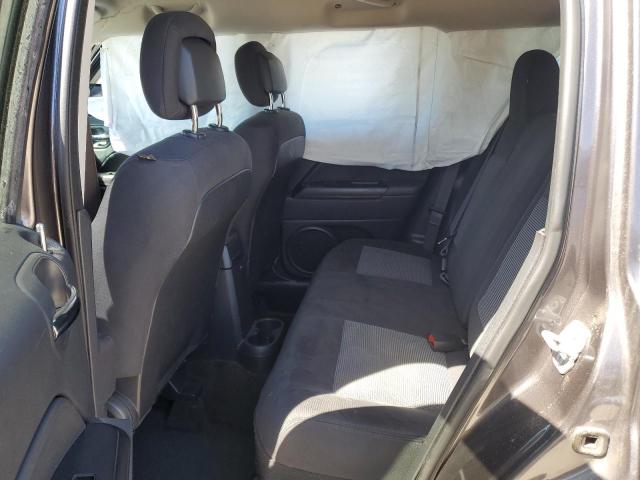 1C4NJPBB4GD808610 Jeep Patriot