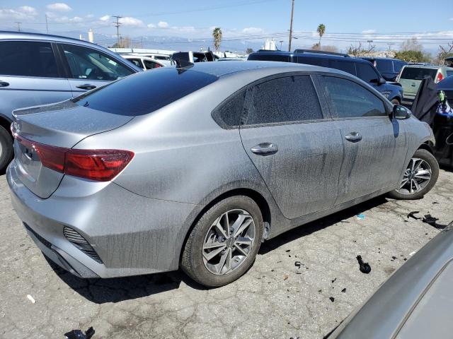 3KPF24AD1NE451692 KIA FORTE FE