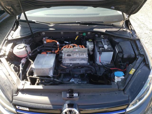 2019 VOLKSWAGEN E-GOLF SE - WVWKR7AU9KW911288