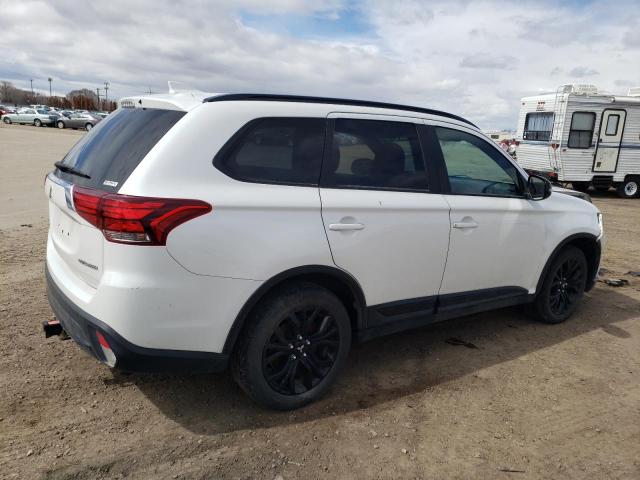 JA4AZ3A38JZ046722 Mitsubishi Outlander Se