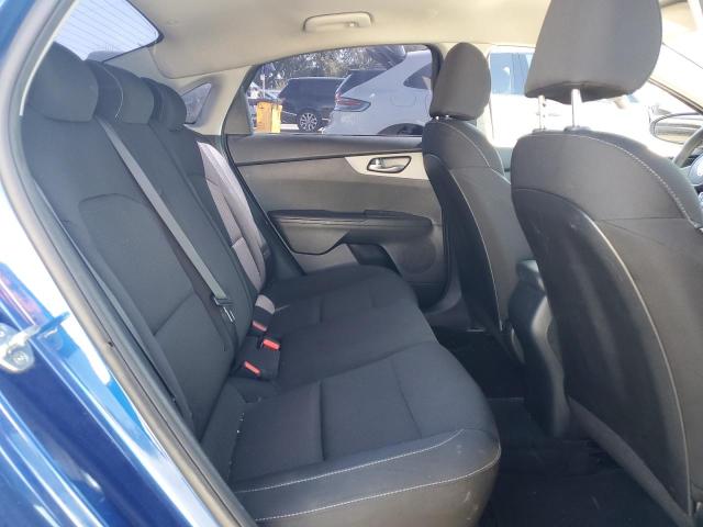 3KPF24AD7ME268280 KIA FORTE FE