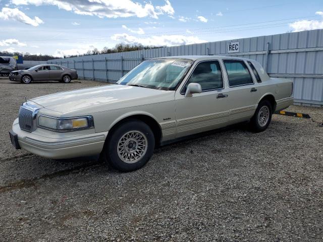 Lincoln Town Car salvage cars for sale: 1997 Lincoln Town Car Executive