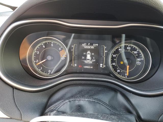 1C4PJLCB4KD206184 Jeep Cherokee Latitude