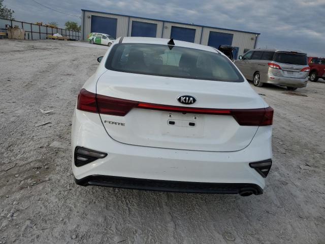 3KPF24AD8LE201735 KIA FORTE FE