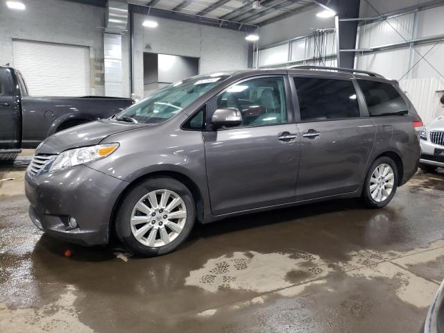 Toyota Sienna 2013