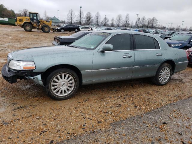 2004 Lincoln Town Car Ultimate