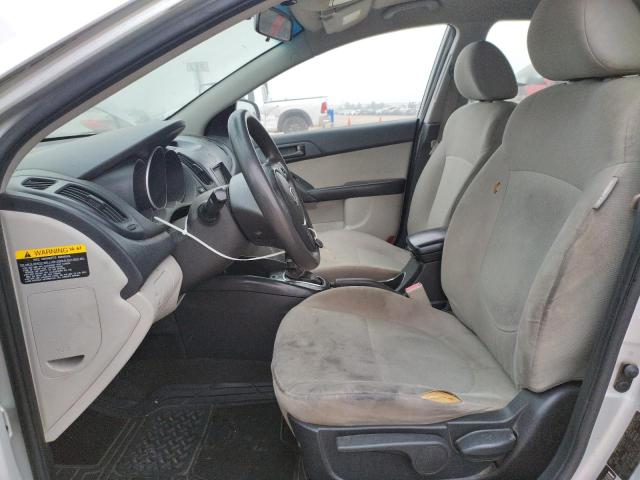 KNAFU4A26B5887015 KIA FORTE EX