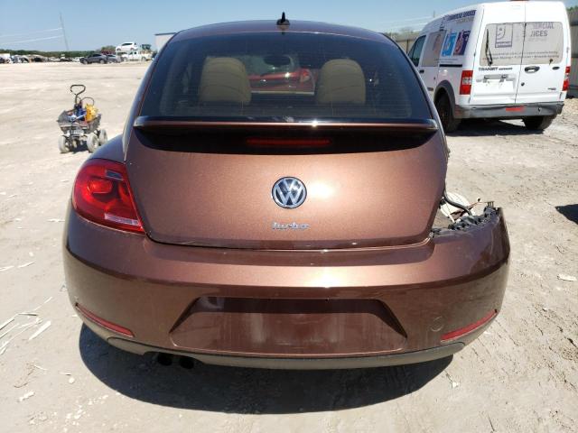 2016 VOLKSWAGEN BEETLE SE 3VWJ07AT2GM632900