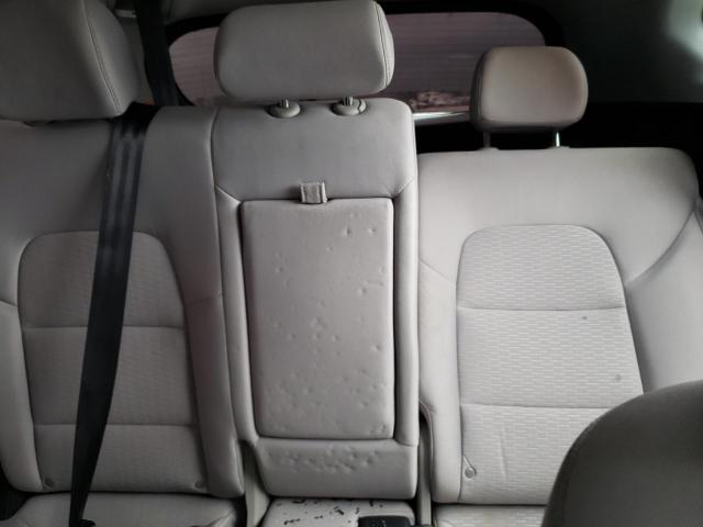 KM8J2CA44KU916933 Hyundai TUCSON SE