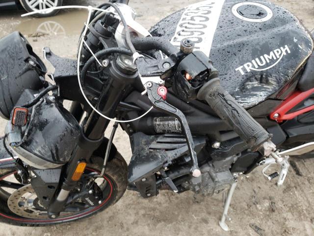 2018 TRIUMPH MOTORCYCLE STREET TRI - SMTA434D8JT865100