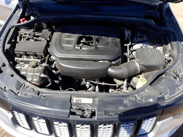 1C4RJFAG0JC170930 Jeep Grand Cherokee Laredo