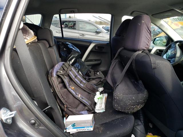 2T3BFREV0HW603229 Toyota RAV4 LE