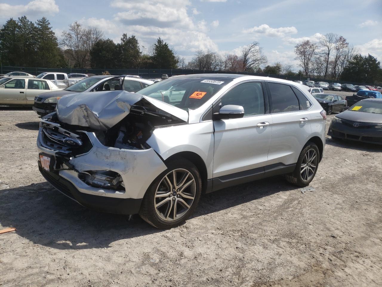 2FMPK3K99KBC15377 FORD EDGE TITAN 2019