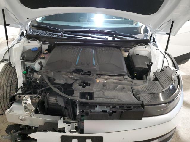 2022 HYUNDAI IONIQ 5 SE - KM8KMDAF6NU086093