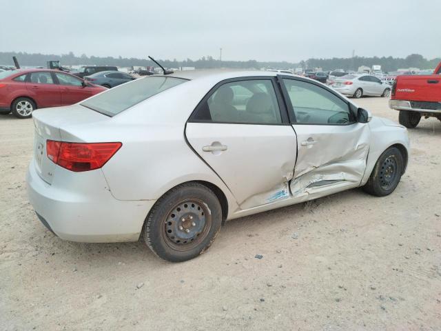 KNAFU4A26B5887015 KIA FORTE EX