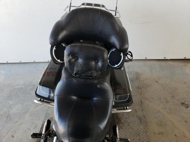 2010 HARLEY-DAVIDSON FLHTCU - 1HD1FC416AB618032