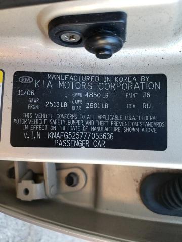 KNAFG525777055636 KIA RONDO BASE