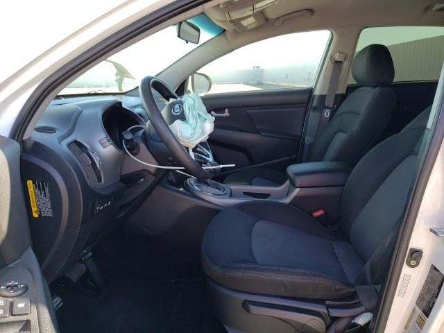 KNDPB3AC9F7676806 KIA Sportage Lx