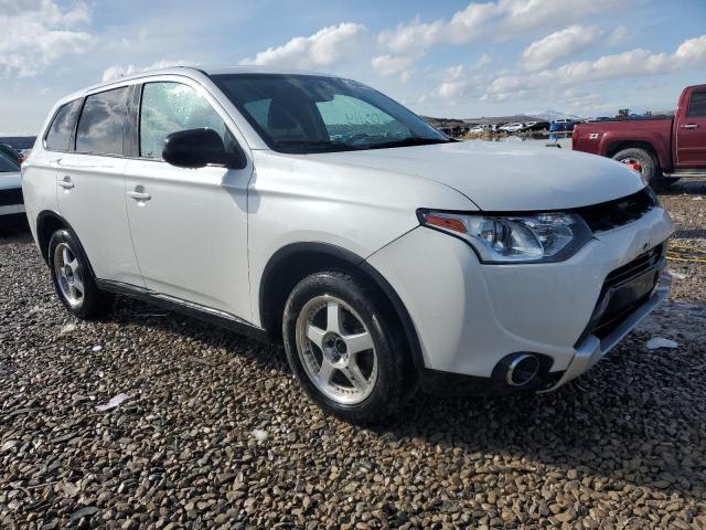JA4AD2A31FZ010659 Mitsubishi Outlander Es