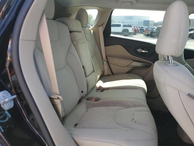 1C4PJLCX8KD263001 Jeep Cherokee Latitude