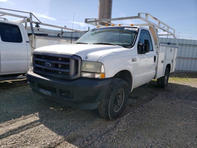 Salvage cars for sale from Copart Martinez, CA: 2002 Ford F350 SRW Super Duty