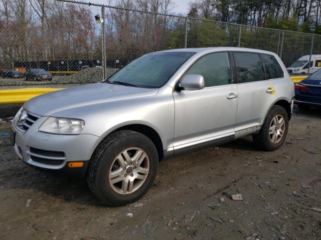 2004 Volkswagen Touareg 