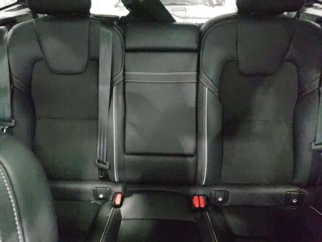 2018 VOLVO XC60 T5 R- - LYV102RM4JB117400
