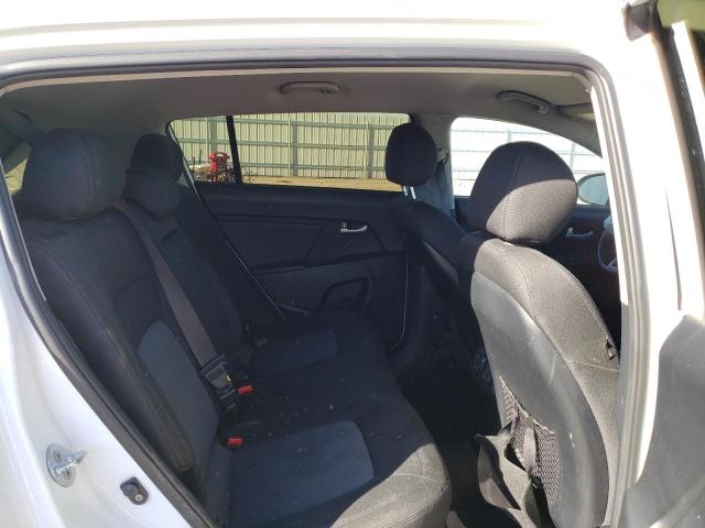 KNDPB3AC9F7676806 KIA Sportage Lx