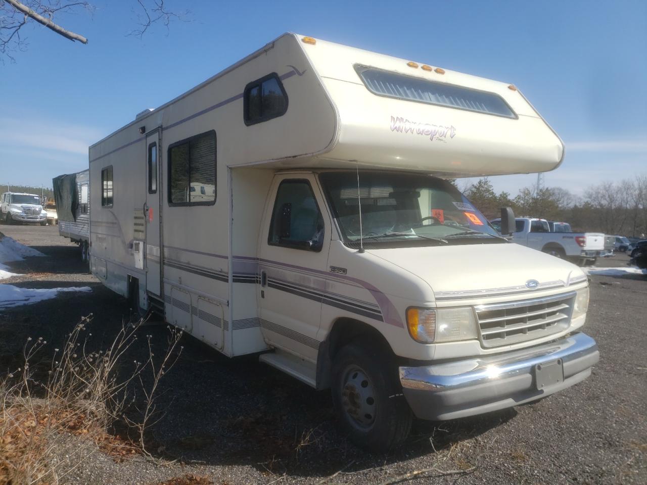 1996 Ford Econoline E350 Cutaway Van for Sale in Cookstown, ON - Water/Flood