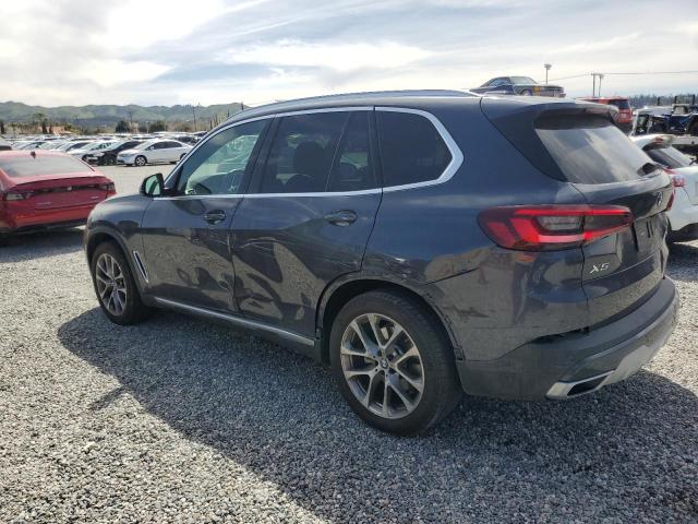 5UXCR6C06N9K15594 2022 BMW X5, photo no. 2