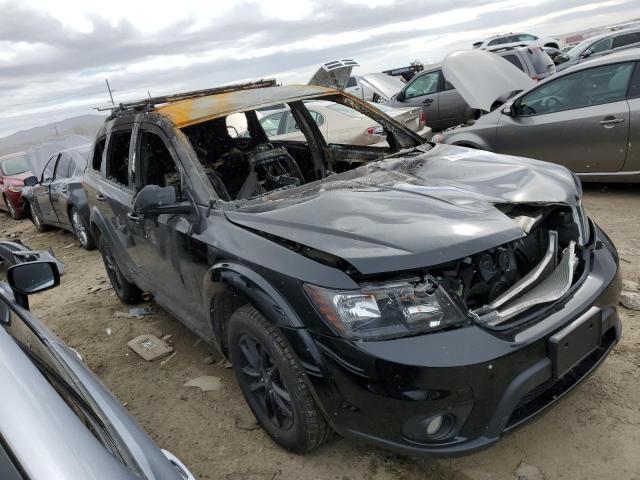 3C4PDDBGXKT821598 Dodge JOURNEY SE