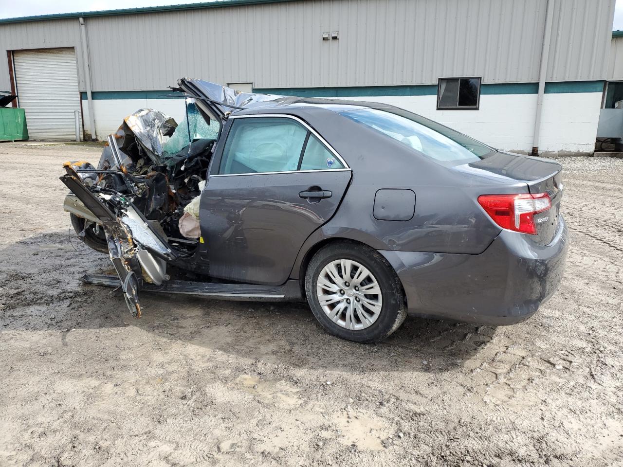 2014 Toyota Camry - Image 2