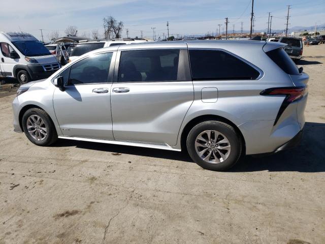 5TDYRKEC8MS018367 Toyota SIENNA XLE