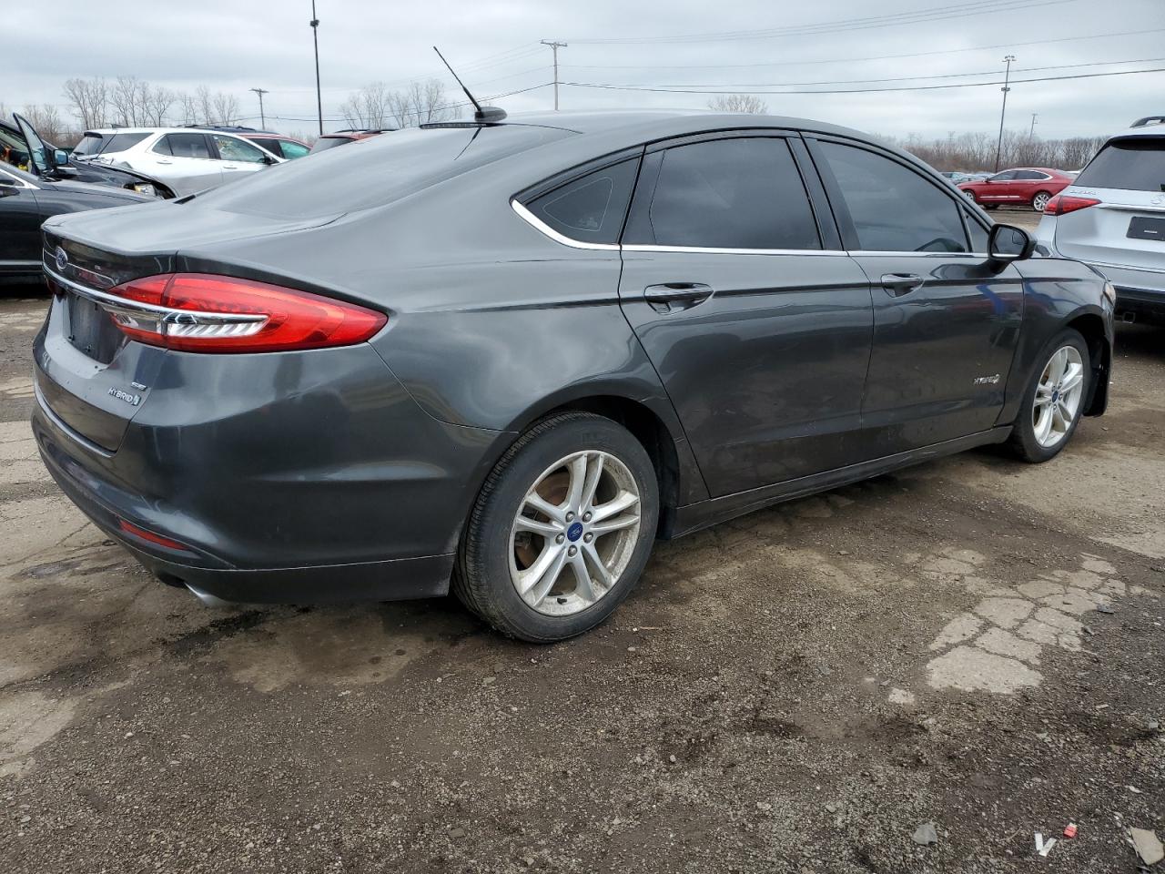 Lot #2485127811 2018 FORD FUSION SE