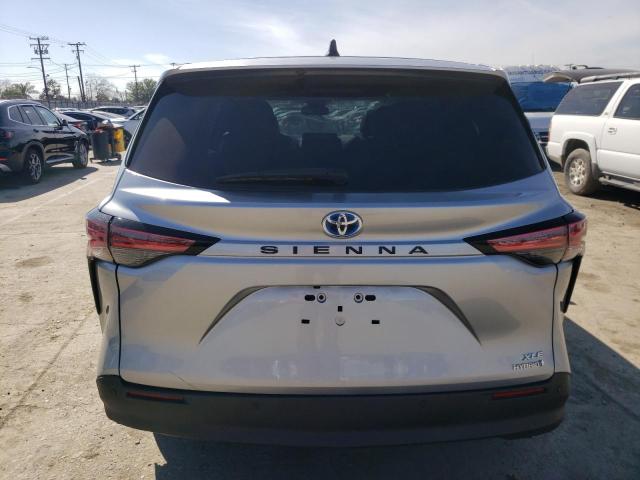 5TDYRKEC8MS018367 Toyota SIENNA XLE