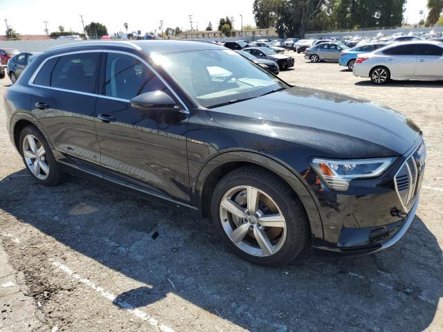 2019 AUDI E-TRON PRE - WA1LAAGE8KB023318