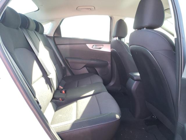 3KPF24AD9PE514184 KIA FORTE LX